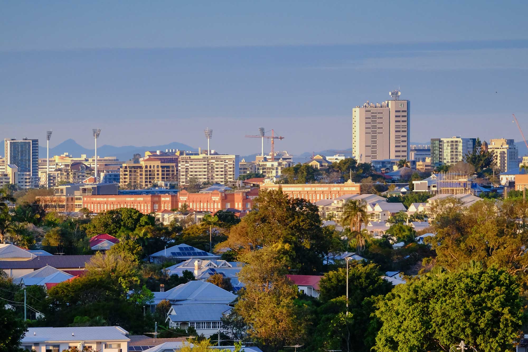 Newstead, Teneriffe or New Farm? Choosing Where to Buy in Brisbane’s Inner North